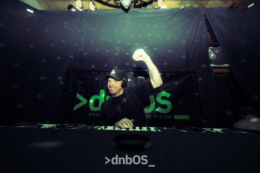 DNBOS---CIRCADIAN---SHOTBYRONDO-87