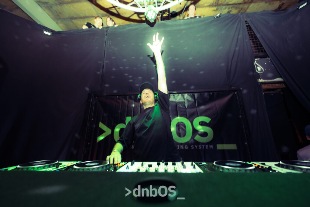 DNBOS---CIRCADIAN---SHOTBYRONDO-93